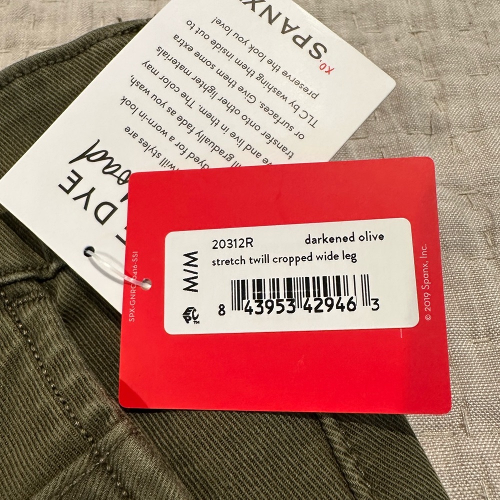 NWT Spanx stretch twill pant in olive green